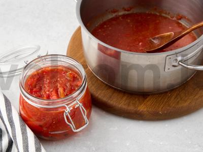 Paprikų ir pomidorų lečo Žingsnis 5