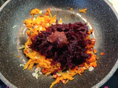 Šaltibarščiai su jauna kopūstais ir kiauliena Žingsnis 6