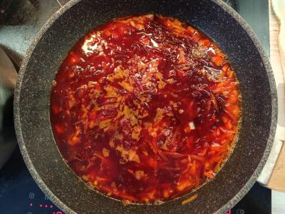 Šaltibarščiai su jauna kopūstais ir kiauliena Žingsnis 7