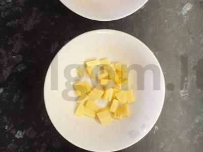 Citrusų salotas „Pelėdų namelis“ Žingsnis 1