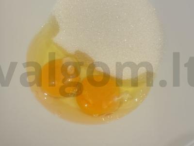 Pyragas-mannikas su grietine „Zebra“ Žingsnis 1