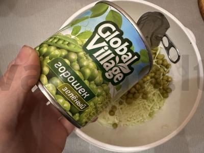 Salotos su jauna kopūstu ir žirniais Žingsnis 2