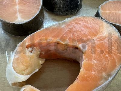 Upėtakis, keptas su provanso žolelėmis ir paprika Žingsnis 1