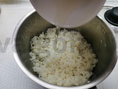 Rulonai su upėtakiu, avokadu, agurku ir kreminiu sūriu Žingsnis 3