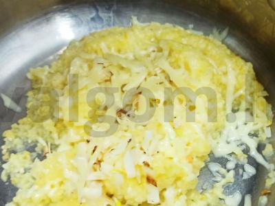 Kukurūzų košė su svogūnais ir sūriu Žingsnis 3