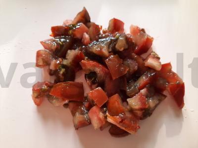 Lengvas salotas su mungo daigais ir vynuogėmis Žingsnis 1