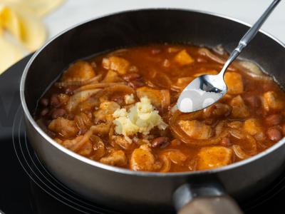 Troškinta pupelė su mėsa Žingsnis 8