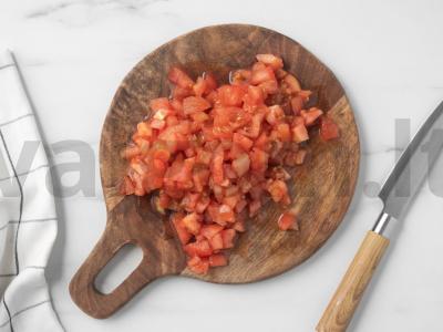 Pomidorų ir obuolių čatnis žiemai Žingsnis 3