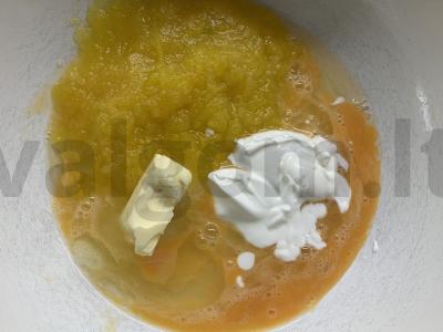 Moliūgų vafliai elektrinėje vaflinėje Žingsnis 2