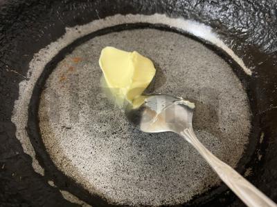 Kepintos grybai grietinėlės padaže Žingsnis 5