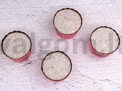 Šokoladiniame apvalkale ledai su sausainiais ir pušų riešutais Žingsnis 6