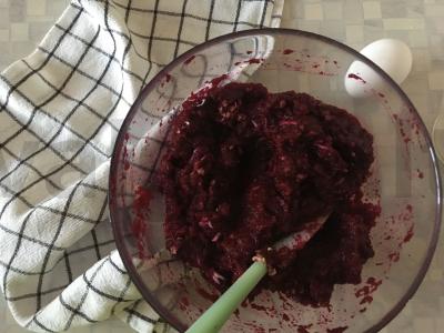 Burokėlių kotletai su bryndža Žingsnis 2