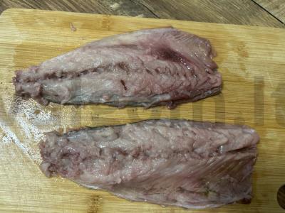 Kepta skumbrijos filė ant daržovių pagalvėlės Žingsnis 2