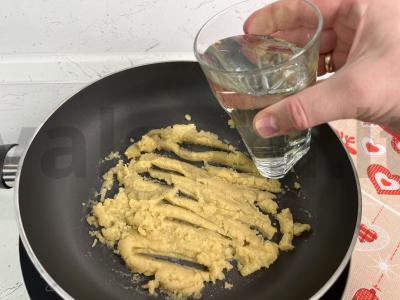 Grietinėlės padažas „Bešamelis“ Žingsnis 3