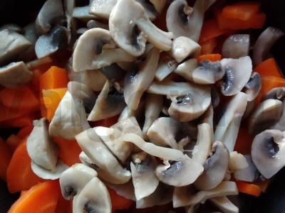 Bulvės pomidorų ir sojų padaže Žingsnis 14