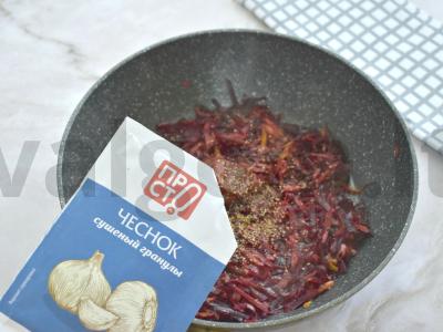 Šviežių kopūstų barščiai Žingsnis 6