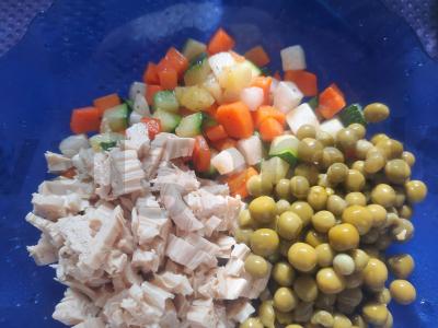 Šiltas salotas su daikonu, šparaginėmis pupelėmis ir cukinijomis Žingsnis 4