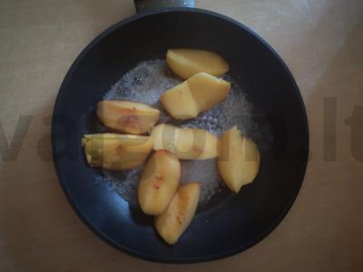 Kanapės su karamelizuotais nektarinais Žingsnis 2