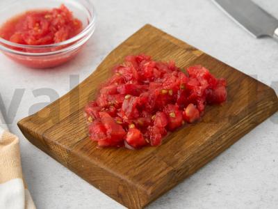 Toskaniškas salotas su ančiuviais ir kaparėliais Žingsnis 4