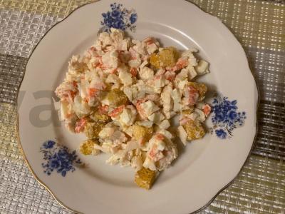 Salotas „Krabukai ir sausainiai“ pagrindine nuotrauka