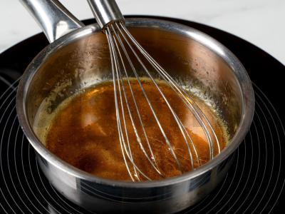 Klasikinis meduolis lėtoje viryklėje Žingsnis 1