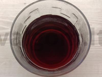 Arbatos gėrimas su obuolių sultimis pagrindine nuotrauka