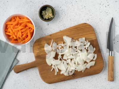 Ryžiai su cukinijomis ir karčiu Žingsnis 3