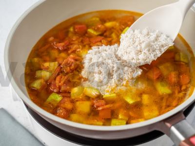 Ryžiai su cukinijomis ir karčiu Žingsnis 9