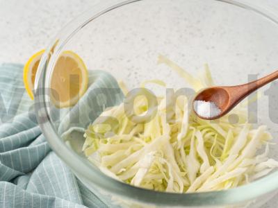 Vinegretas be agurkų Žingsnis 4