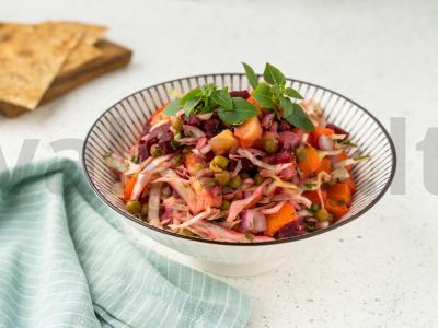 Vinegretas be agurkų pagrindine nuotrauka