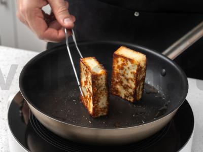 Grilio halumi su mandarinų salotomis ir apelsinų padažu Žingsnis 7