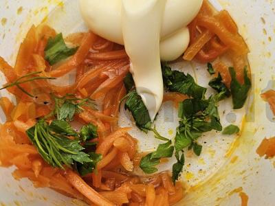 Keptas cukinijas su korėjietiška morkų salotomis Žingsnis 2