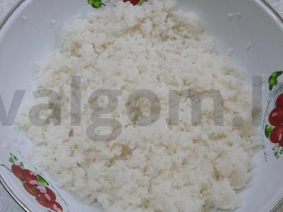 Namų ritinėliai su upėtakiu ir marinuotais imbierais Žingsnis 3