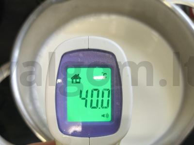 Vanilinis jogurtas su acidofilinu Žingsnis 1