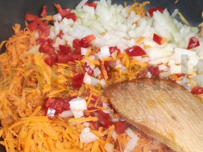 Žuvies kotletai pomidorų padaže vakarienei Žingsnis 5