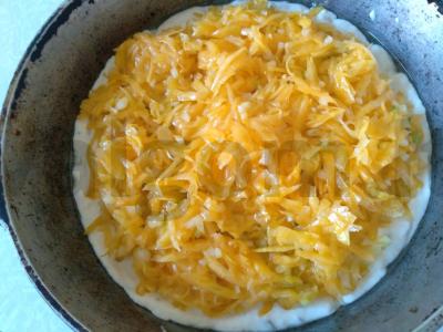 Moliūgų pyragas ant užpildyto tešlos Žingsnis 4