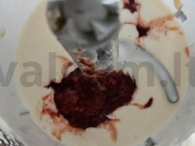 Oro mousse su braškių džemu Žingsnis 2