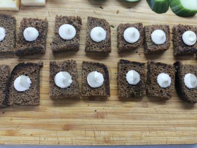 Kanarė su midijomis ir agurkais Žingsnis 5