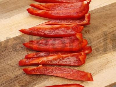 Salotas su paprika ir sūriu Žingsnis 1