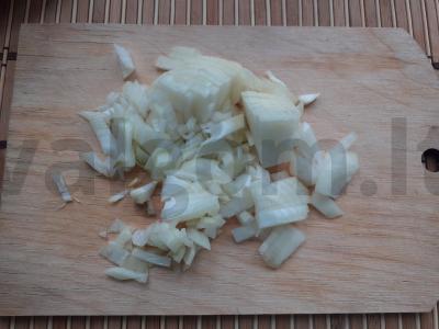 Troškinta kiauliena su žirneliais vakarienei Žingsnis 2