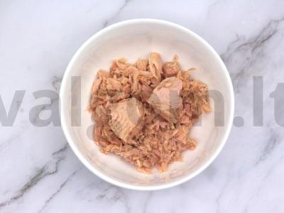 Kalifornijos salotas su tunu Žingsnis 1