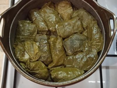Marinuotų vynuogių lapų dolma Žingsnis 15