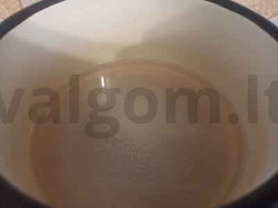 Daugiavaisių gėrimas su cukraus sirupu Žingsnis 1