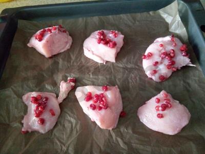 Vištienos šlaunelių filė spanguolių marinate Žingsnis 4