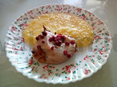 Vištienos šlaunelių filė spanguolių marinate pagrindine nuotrauka