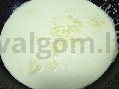 Kiaulienos šonkauliai su morkomis ir grietininiu padažu Žingsnis 9