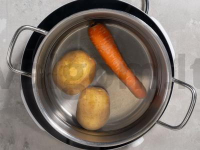 Olivjė su šviežiais agurkais Žingsnis 2