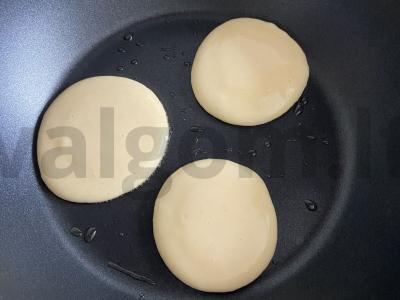 Baltymini blynai su kefyru Žingsnis 4