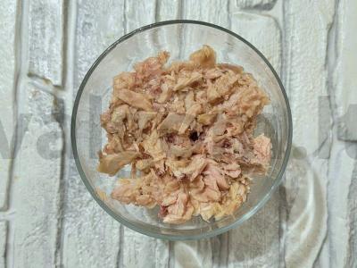 Skani tuno salotos kremankoje Žingsnis 1