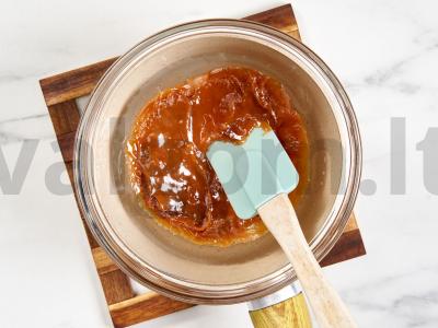 Namų saldainiai su šokoladu, cukatais ir riešutais Žingsnis 3